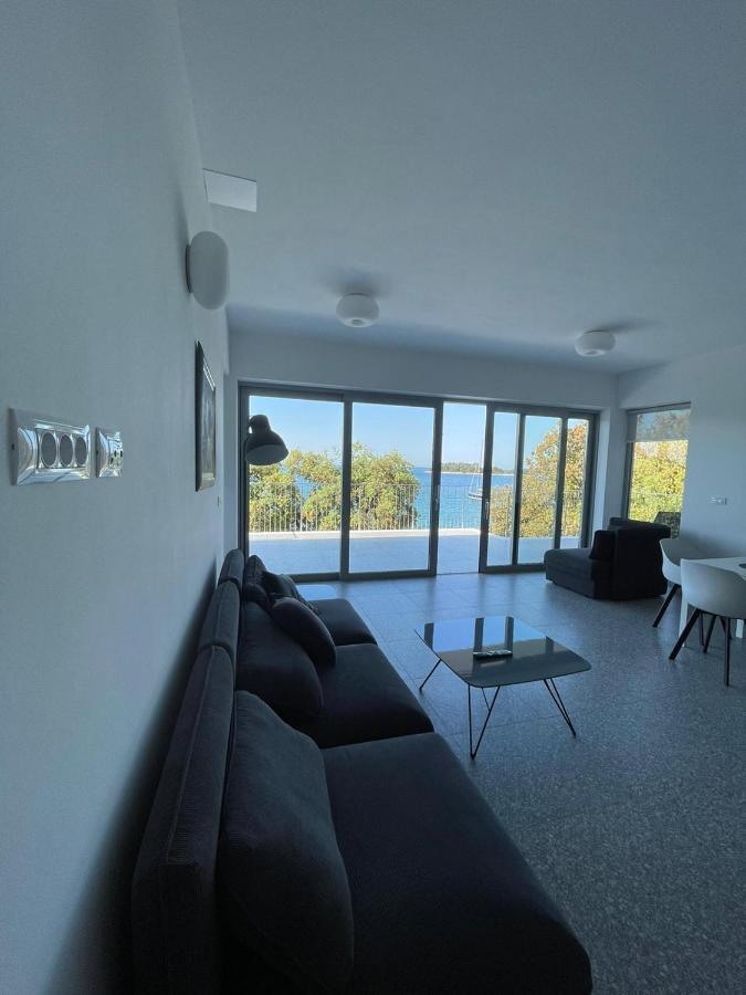 Buric House - M Suite - 95M2 And 54 M2 Terrace Ровинь Экстерьер фото